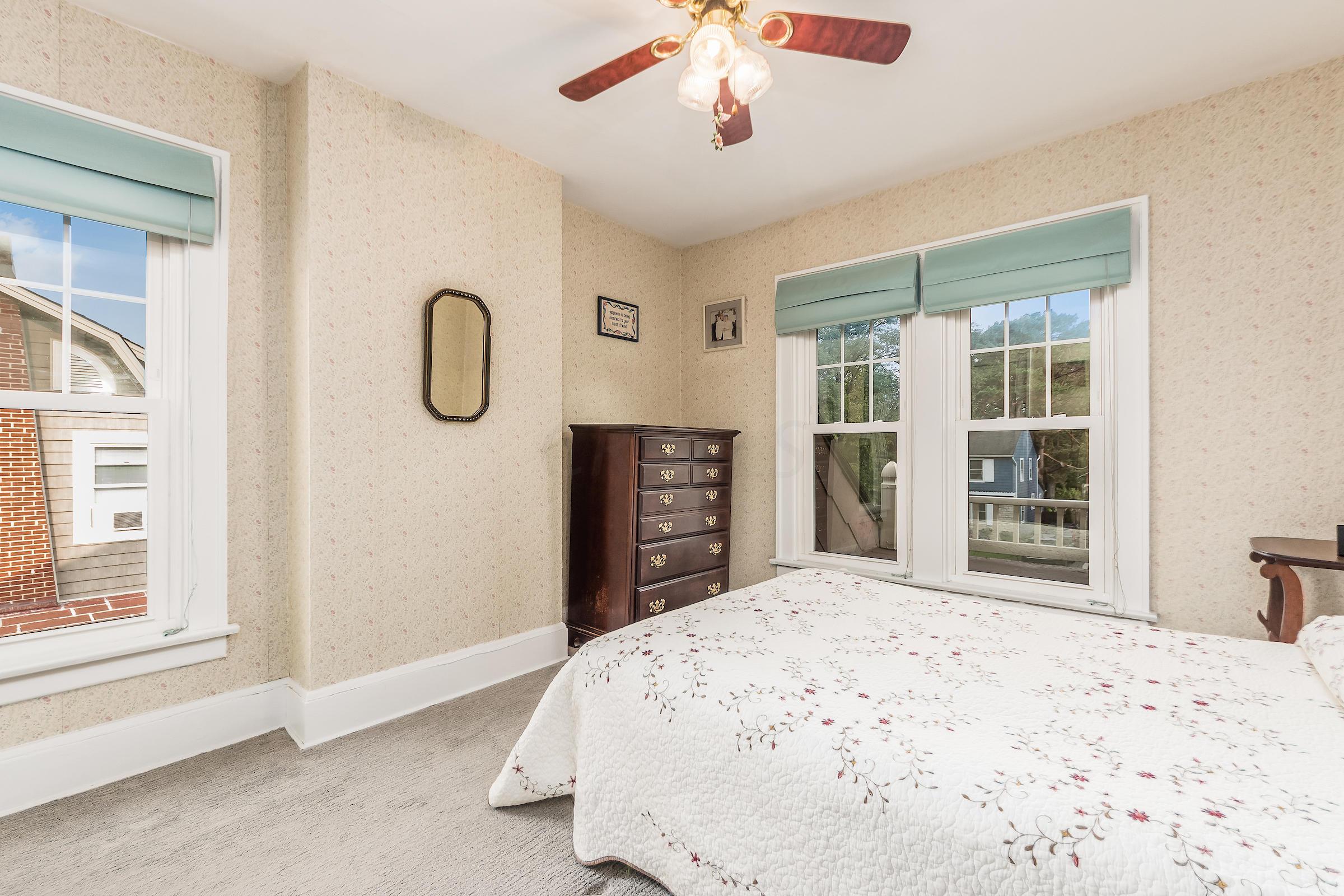 281 Blenheim Road Columbus, OH 43214 - Photo 23 of 28 Gallery Image 23