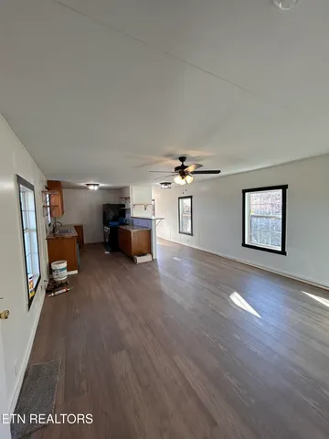 $185,000 | 230 Cingular Drive, New Tazewell, TN 37825