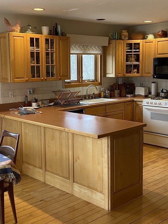 352 Wilson Hill Road Colrain, MA 01340 - Photo 23 of 27