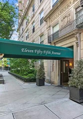 $2,995,000 | 1150 5th Avenue, Unit 14D | Upper East Side