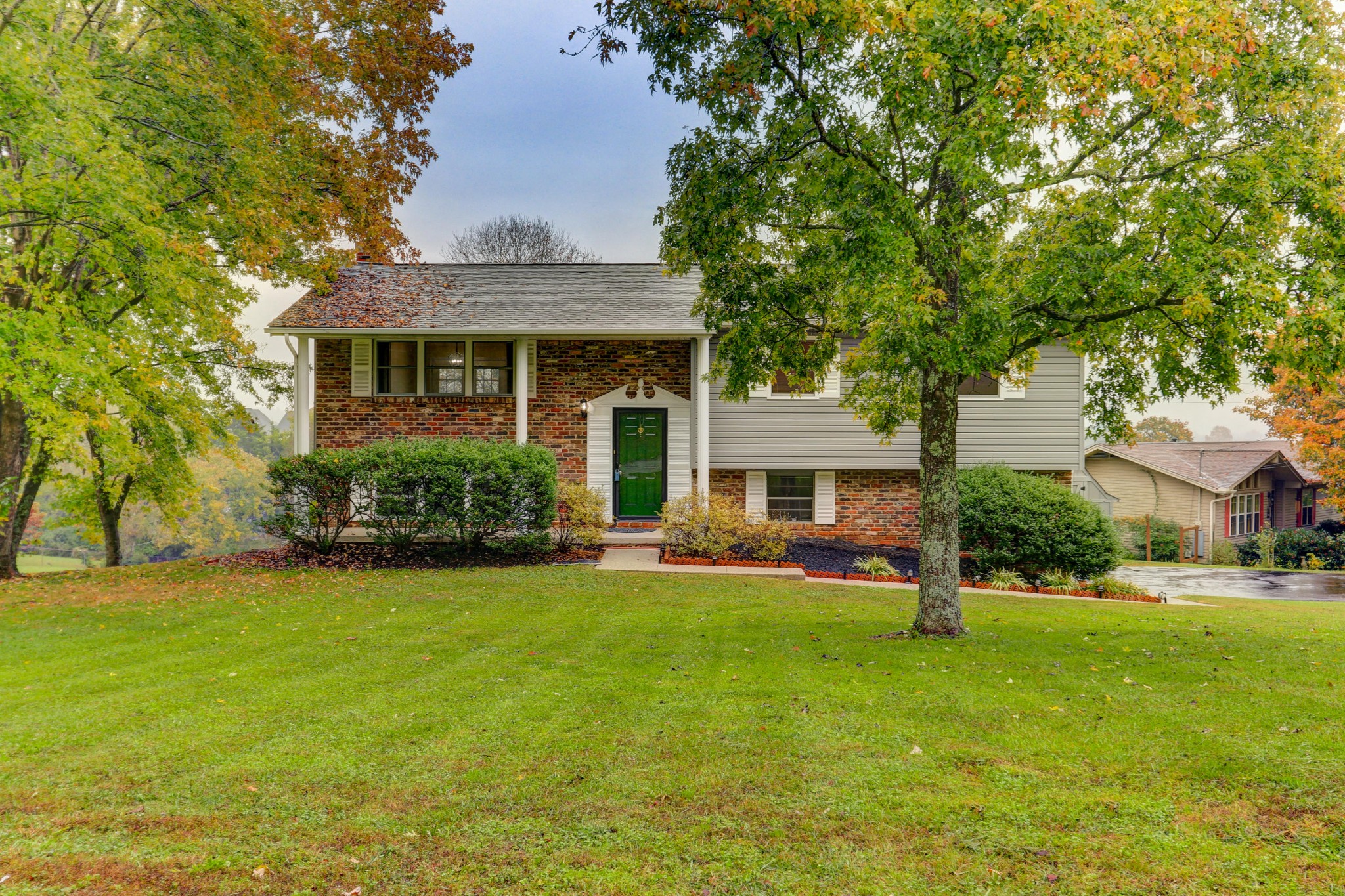500 Carlyle Road Knoxville, TN 37934 - Photo 1 of 27 Gallery Image 1