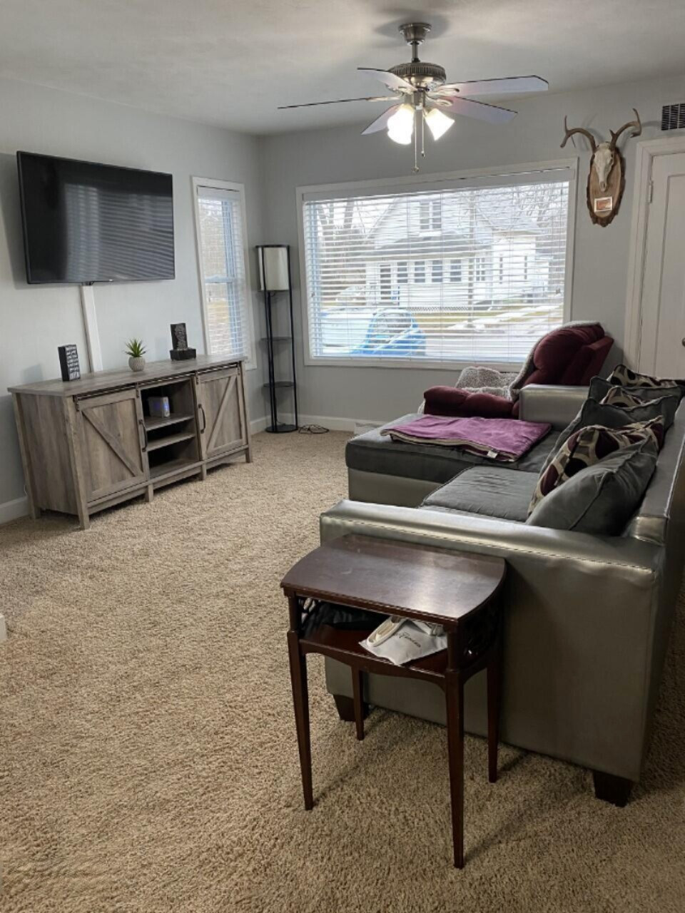 637 Constantine Street Three Rivers, MI 49093 - Photo 3 of 22 Cons lr