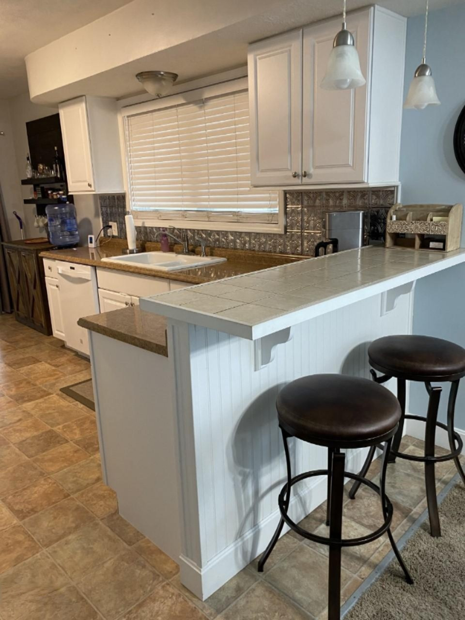 637 Constantine Street Three Rivers, MI 49093 - Photo 5 of 22 const kitchen3