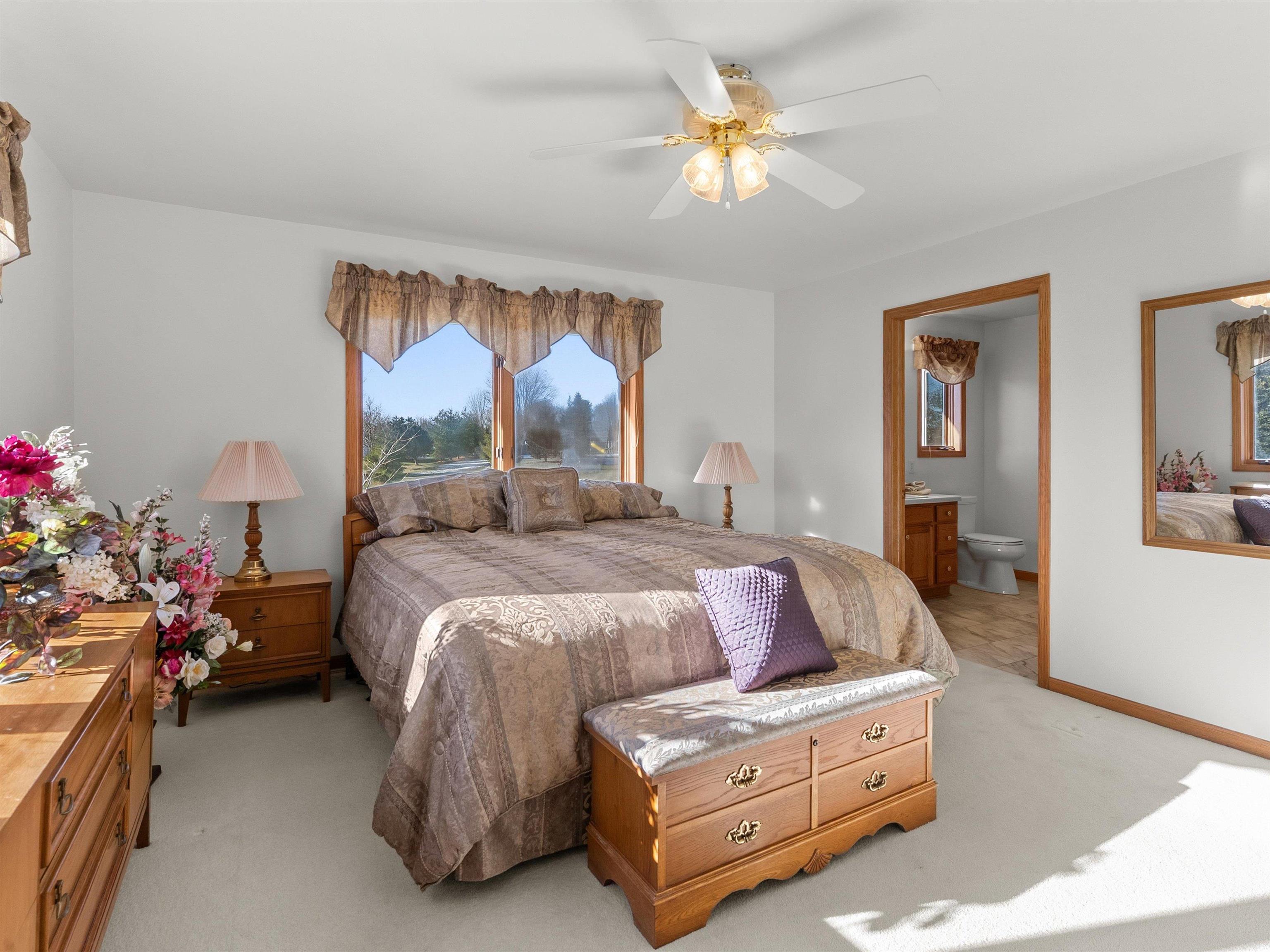 157 Meadow Ridge Drive Sheboygan Falls, WI 53085 - Photo 17 of 37