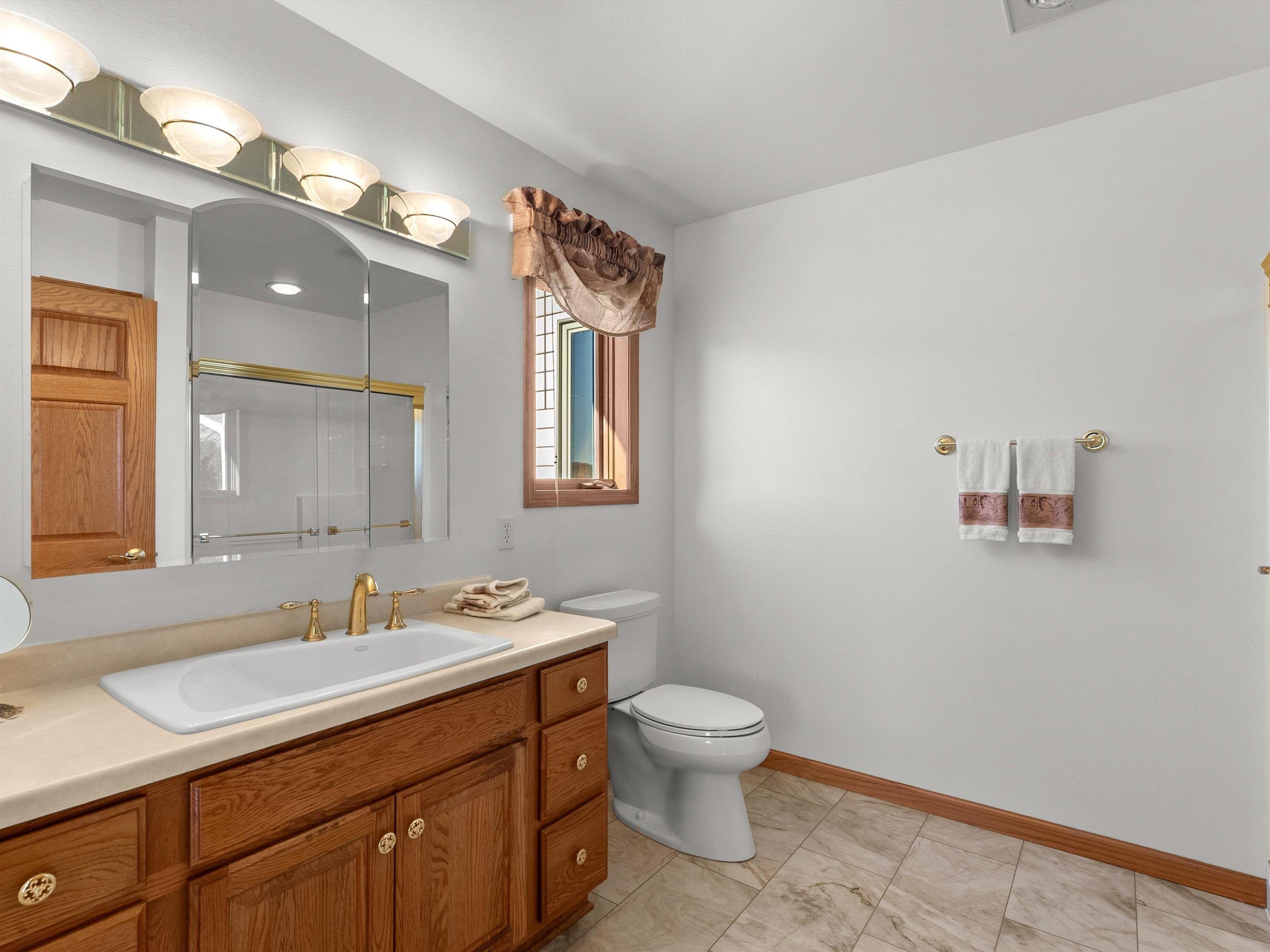 157 Meadow Ridge Drive Sheboygan Falls, WI 53085 - Photo 18 of 37