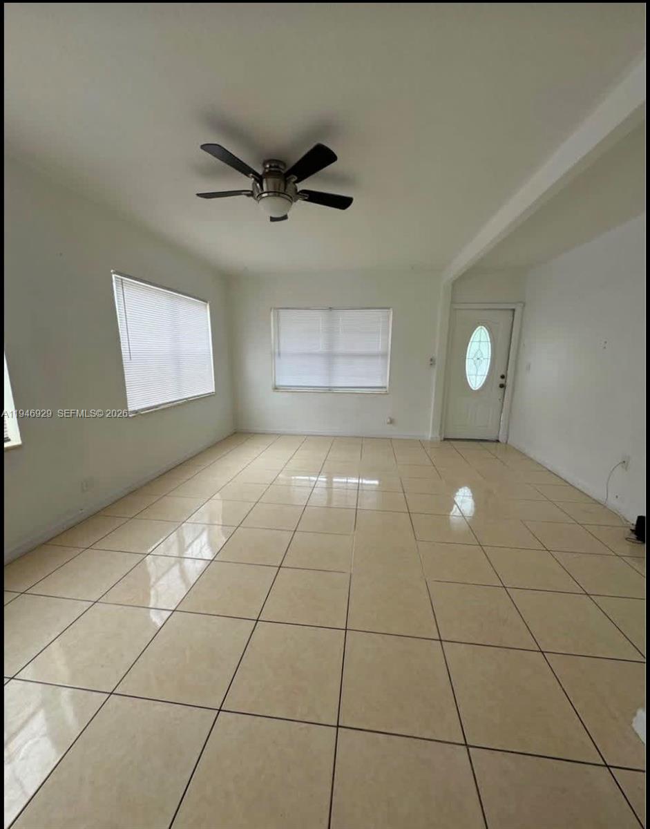 2400 Southwest 62nd Avenue Miami, FL 33155 - Photo 15 of 16