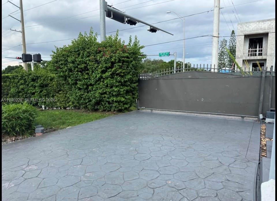 2400 Southwest 62nd Avenue Miami, FL 33155 - Photo 3 of 16