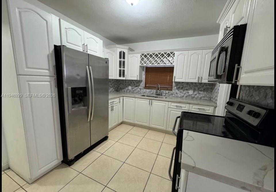 2400 Southwest 62nd Avenue Miami, FL 33155 - Photo 9 of 16