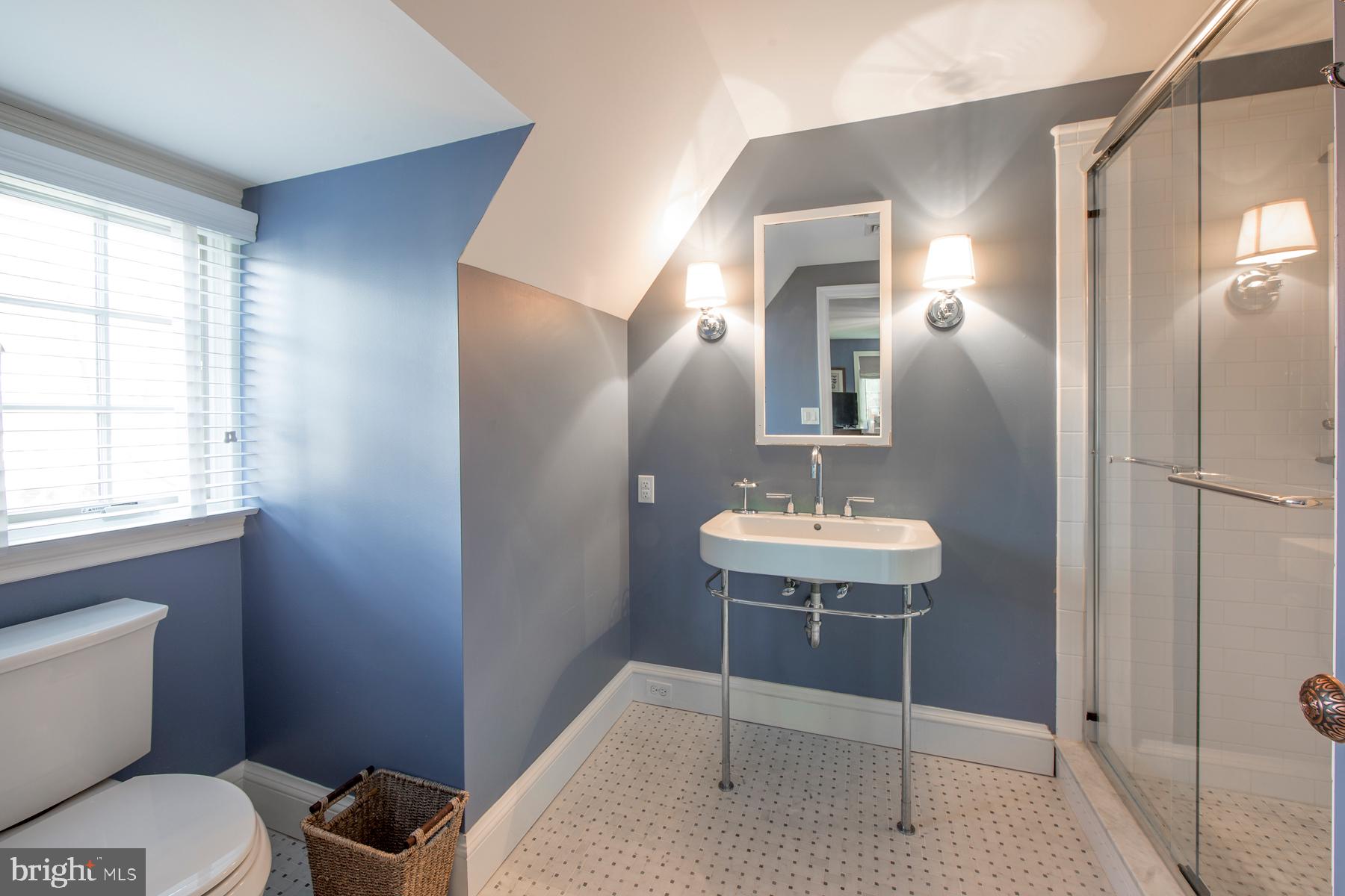 320 Fairhill Road Wynnewood, PA 19096 - Photo 17 of 26 Bathroom