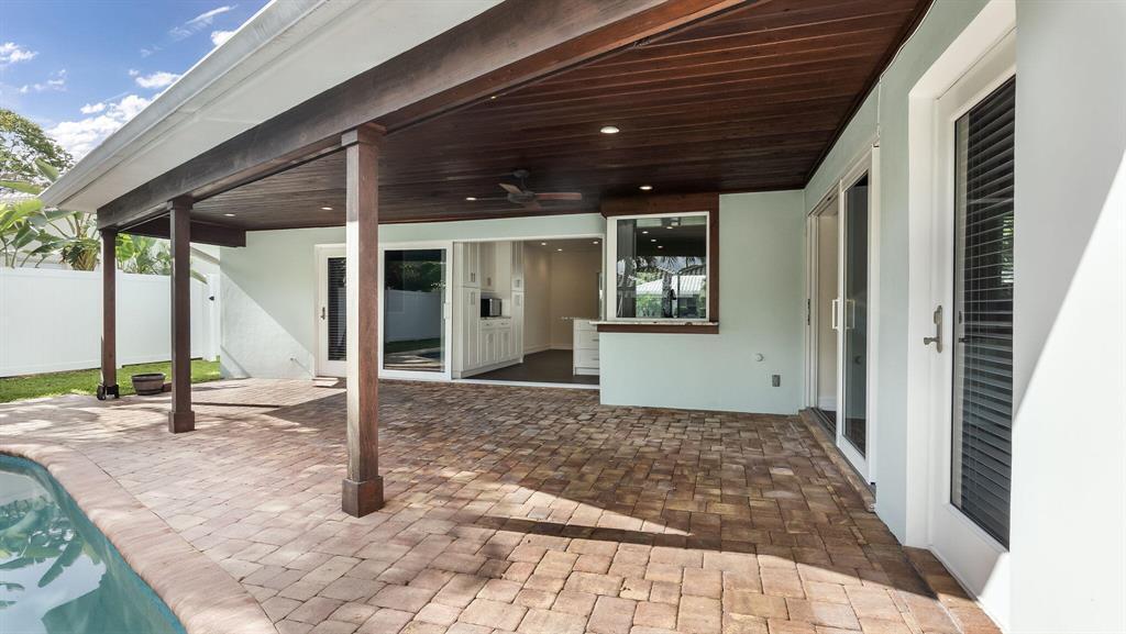 1041 Southwest 4th Street Boca Raton, FL 33486 - Photo 5 of 26 GetMedia (24)