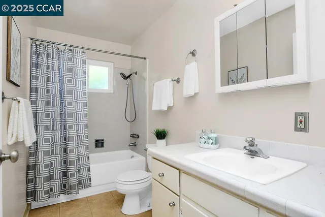 $875,000 | 1410 Lang Street, Martinez, CA 94553