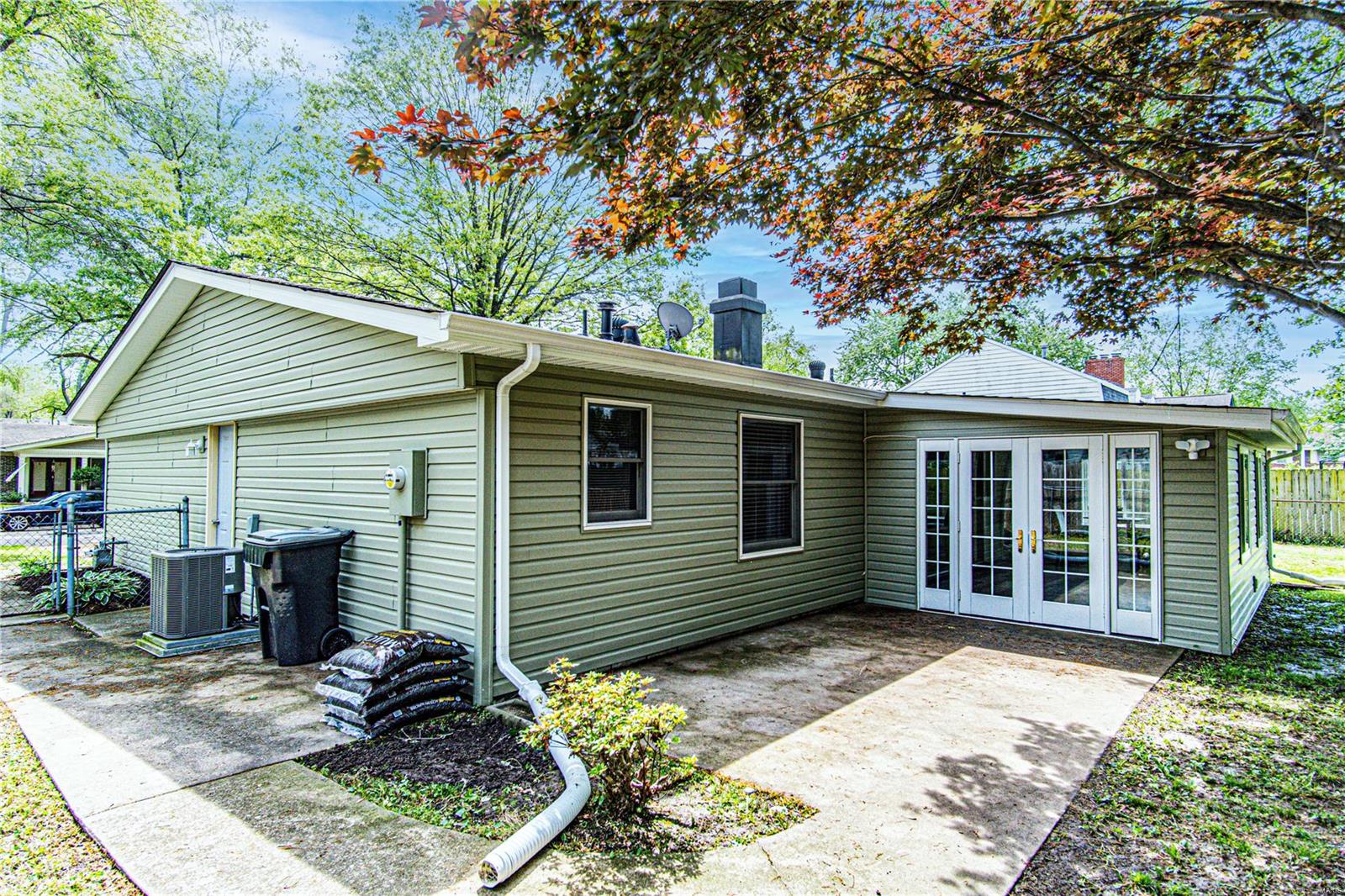3213 Mill Springs Road Belleville, IL 62221 - Photo 37 of 38 Gallery Image 37