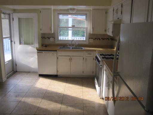 6401 High Line Road Crystal Lake, IL 60012 - Photo 5 of 13