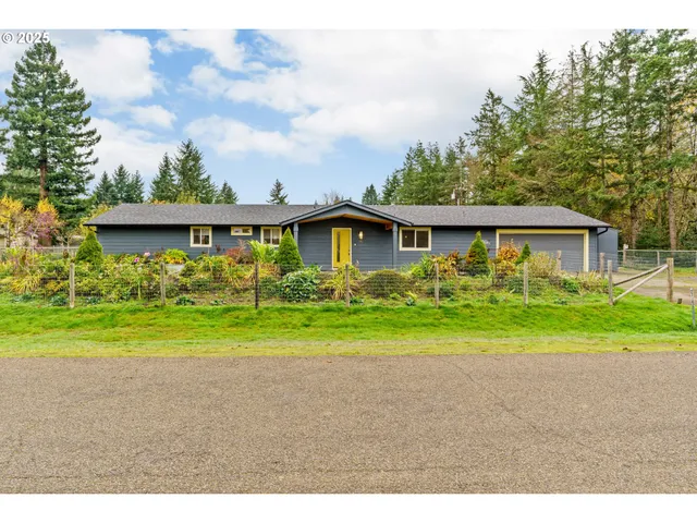 $900,000 | 27862 Green Oaks Drive, Eugene, OR 97402