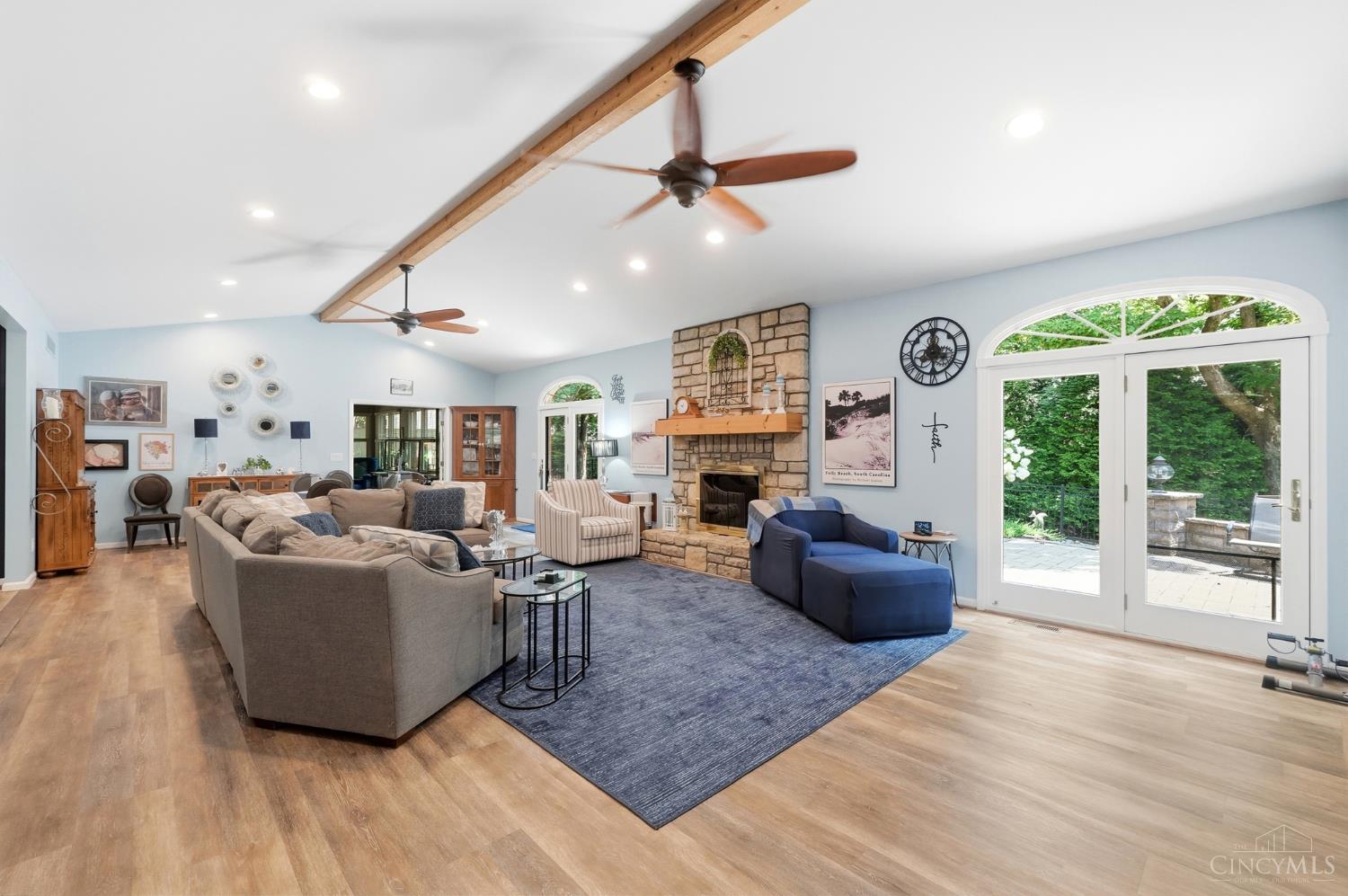 5355 Boomer Road Cincinnati, OH 45247 - Photo 6 of 52 Gallery Image 6