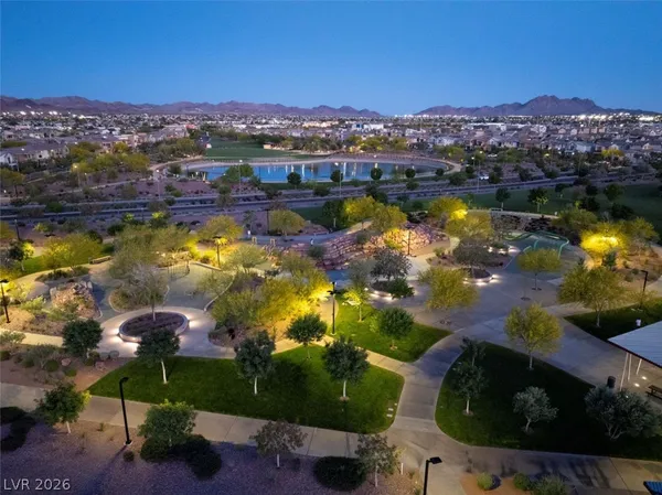 $2,095 | 915 Violet Heron Street, Henderson, NV 89011