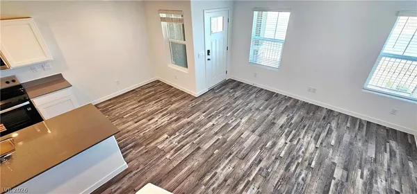 $2,095 | 915 Violet Heron Street, Henderson, NV 89011