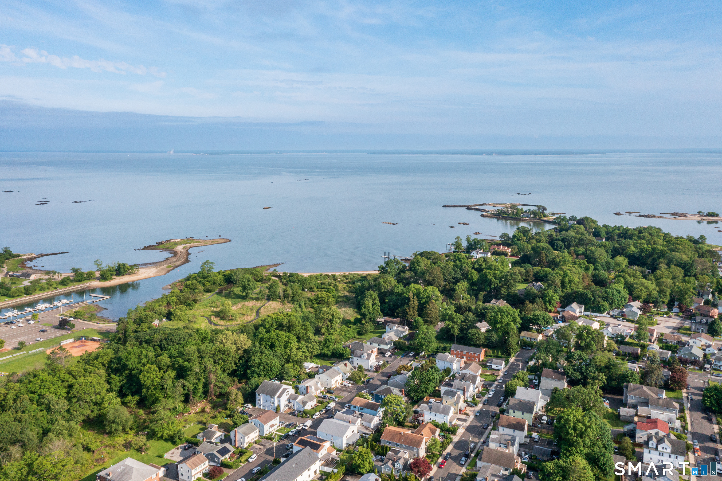 950 Cove Road, Unit B6 Stamford, CT 06902 - Photo 4 of 34