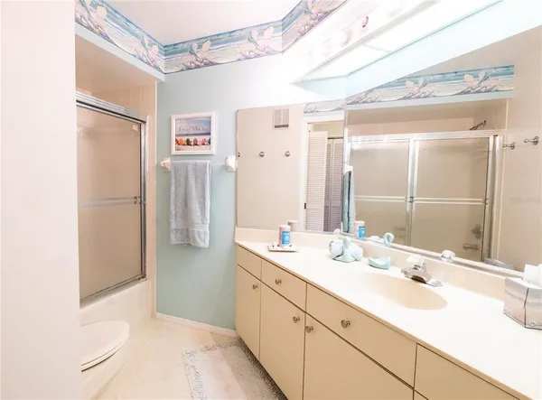 $2,400 | 831 Audubon Drive, Unit 831, Bradenton, FL 34209