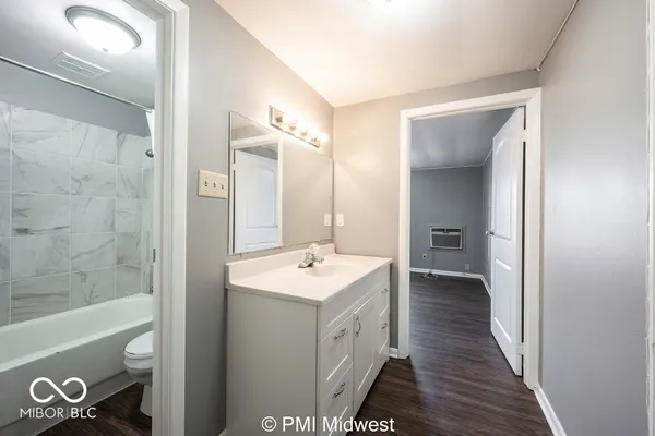 $925 | 7046 East US Highway 36, Unit 11, Avon, IN 46123