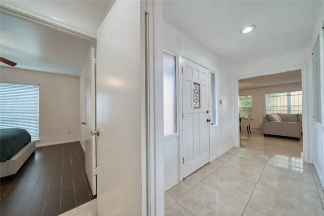 $2,350 | 7838 Vickijohn Drive, Houston, TX 77071