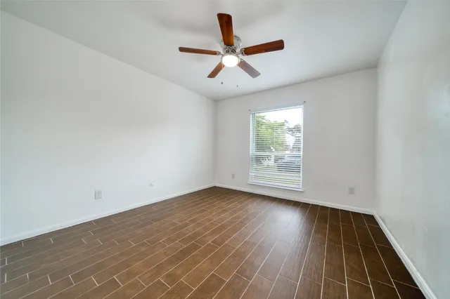 $2,350 | 7838 Vickijohn Drive, Houston, TX 77071