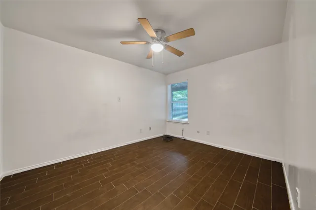 $2,350 | 7838 Vickijohn Drive, Houston, TX 77071