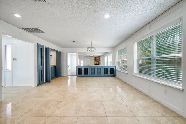 $2,350 | 7838 Vickijohn Drive, Houston, TX 77071