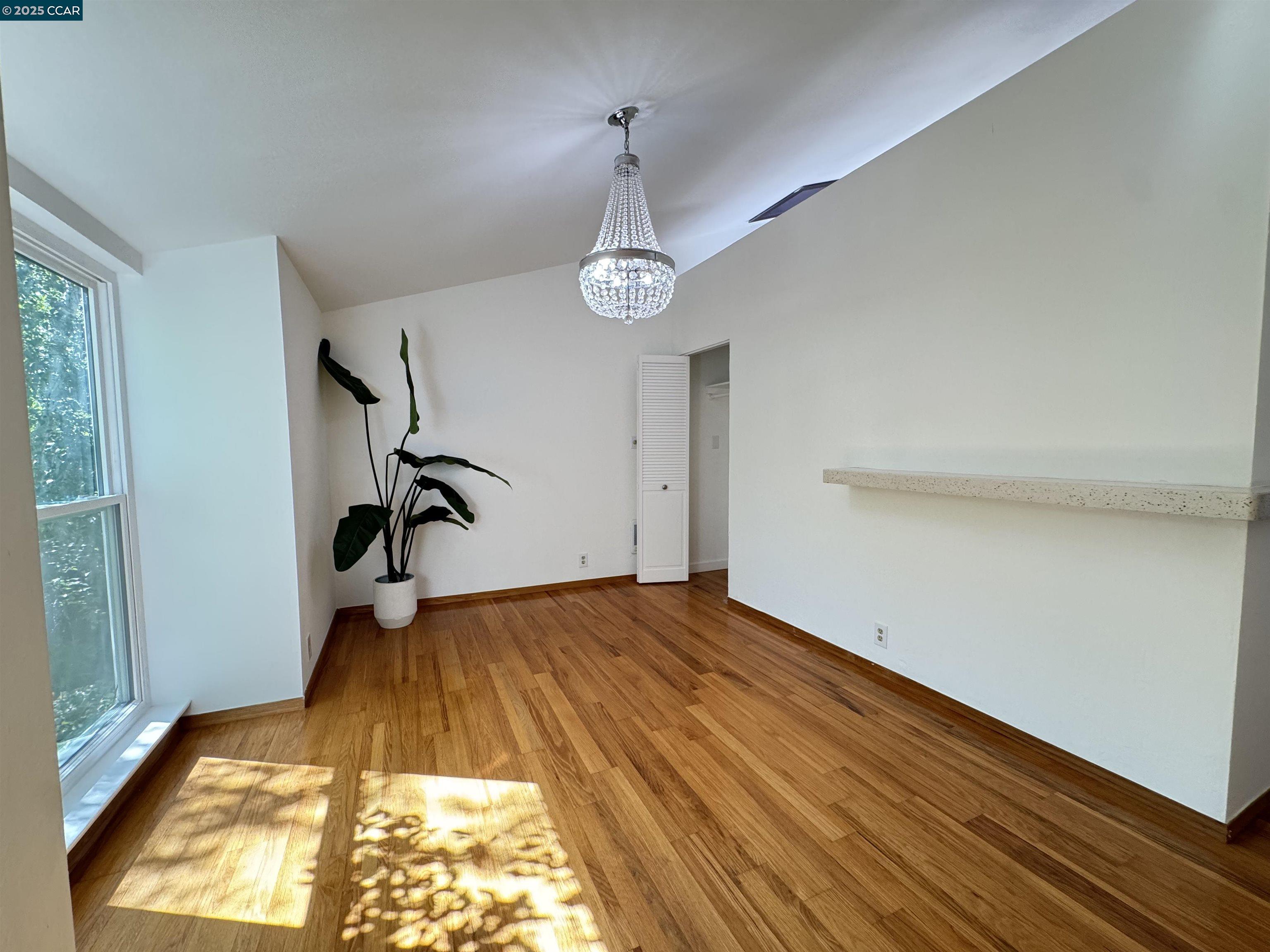 2075 Ascot Drive, Unit 221 Moraga, CA 94556 - Photo 18 of 21 a very nice looking room with a bed