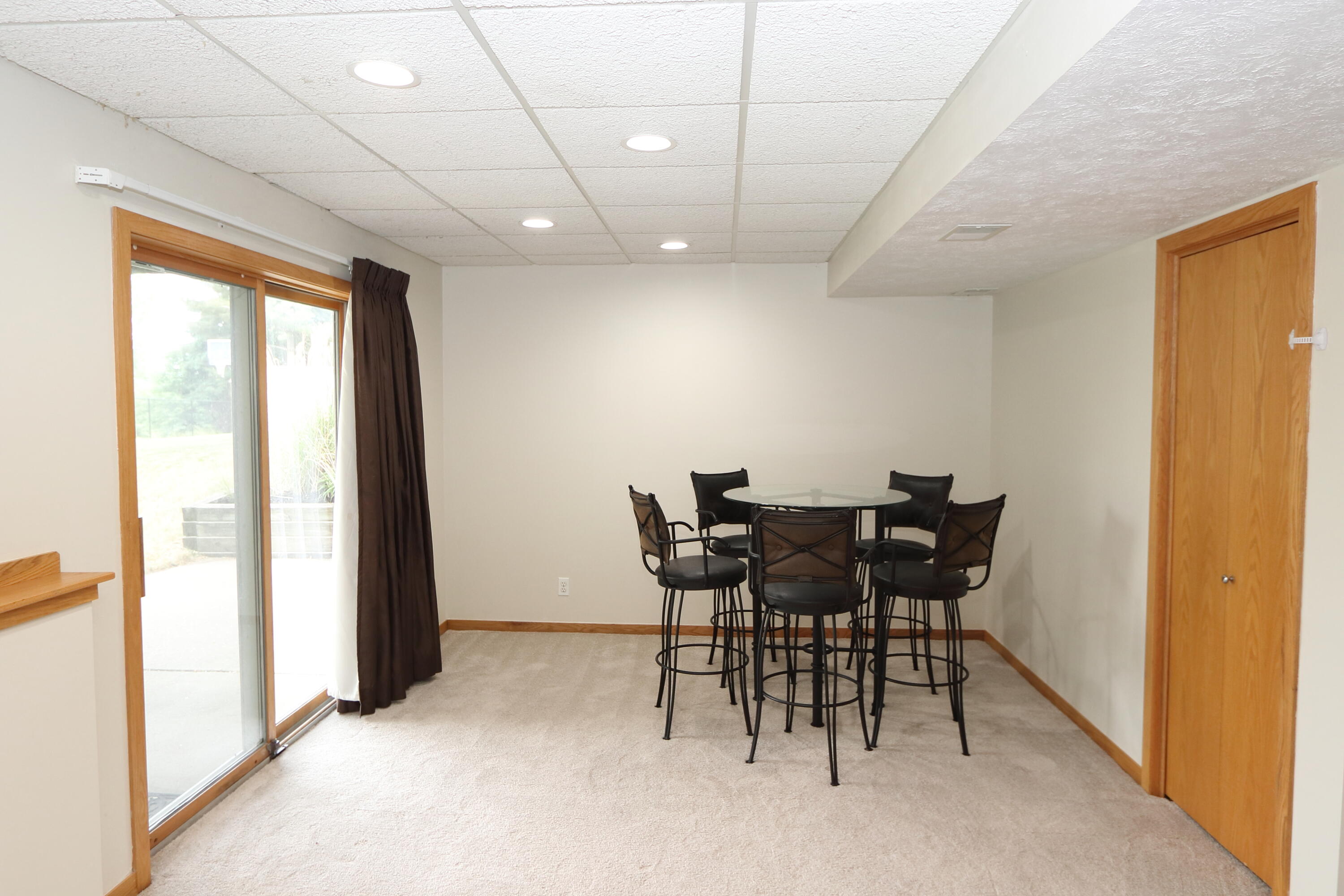 8605 Ridgebluff Drive Southwest Byron Center, MI 49315 - Photo 17 of 26 Basement Living