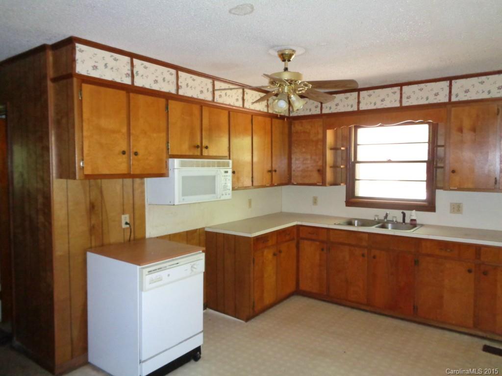 172 Alexander Road Troy, NC 27371 - Photo 9 of 11 Gallery Image 9
