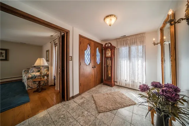 $299,900 | 110 Bellshire Lane, Syracuse, NY 13208