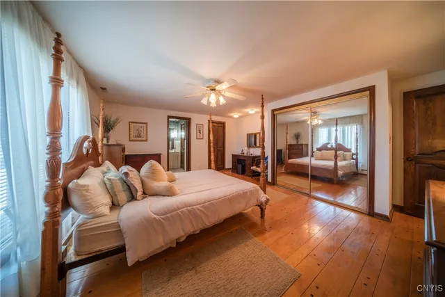 $299,900 | 110 Bellshire Lane, Syracuse, NY 13208