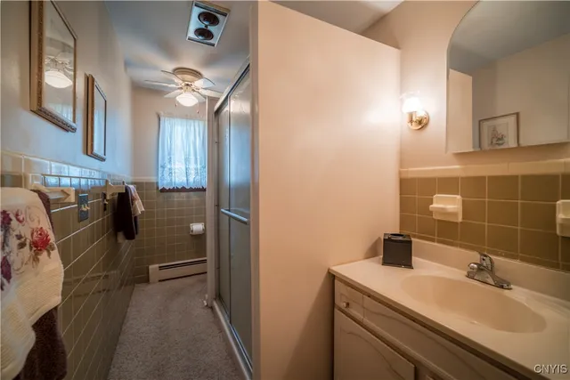 $299,900 | 110 Bellshire Lane, Syracuse, NY 13208