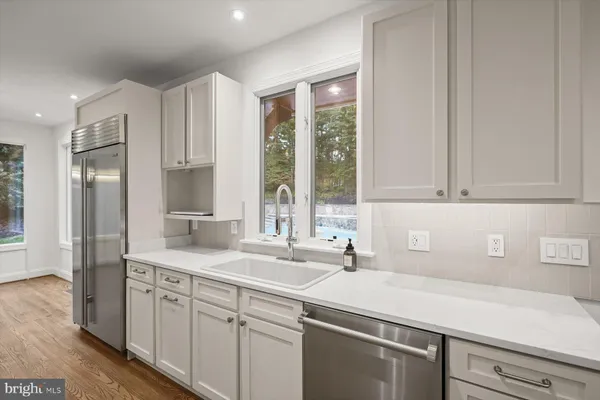 $2,895,000 | 1404 Wynhurst Lane, Vienna, VA 22182