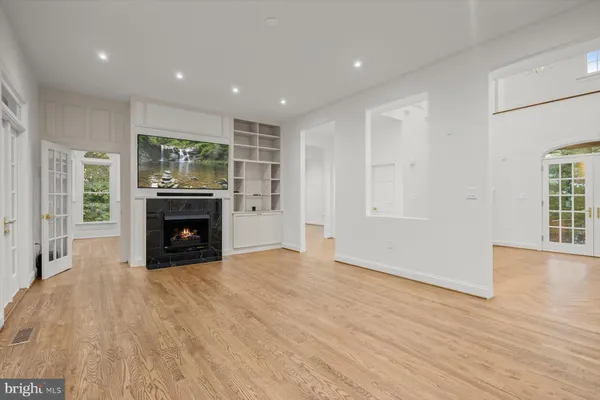 $2,895,000 | 1404 Wynhurst Lane, Vienna, VA 22182