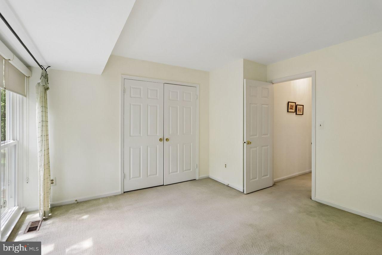 11333 Orchard Lane Reston, VA 20190 - Photo 25 of 41 Bedroom 2