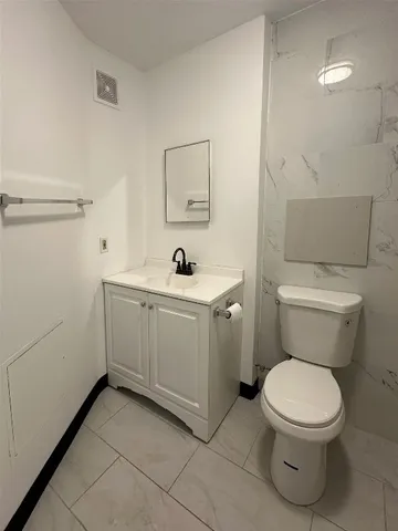 $3,000 | 99 Oak Street, Unit 6, Binghamton, NY 13905