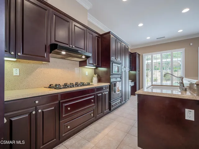 $829,500 | 23752 Noble Fir Court, Valencia, CA 91354