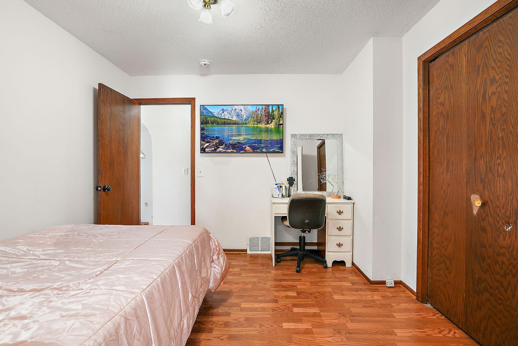 8114 5th Street Northeast Spring Lake Park, MN 55432 - Photo 17 of 46