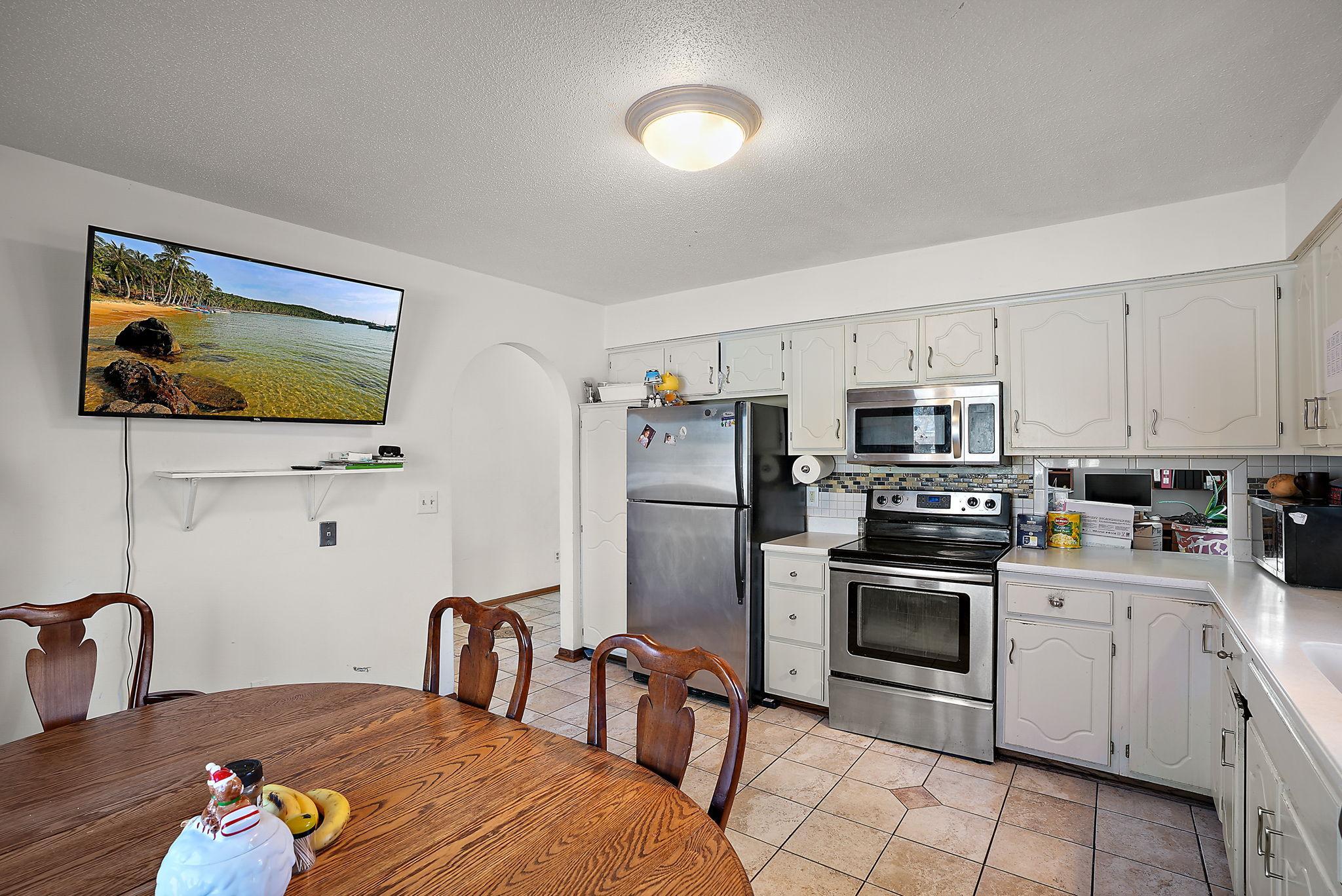 8114 5th Street Northeast Spring Lake Park, MN 55432 - Photo 6 of 46