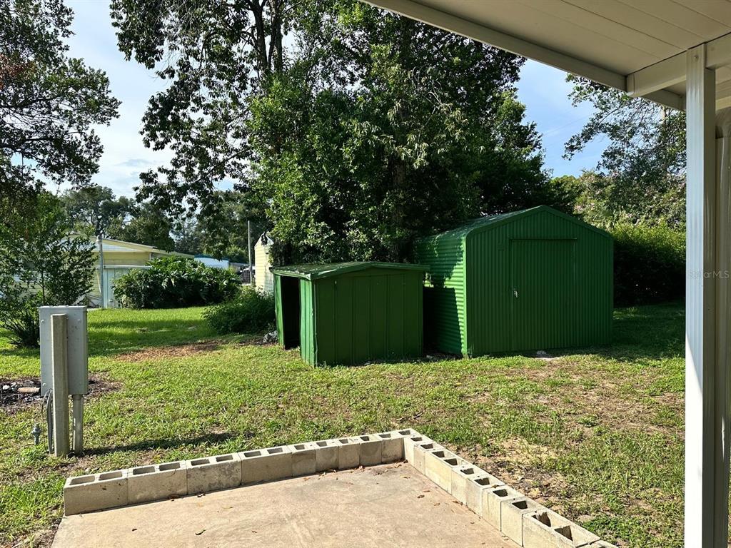 5920 Southwest 62nd Place Ocala, FL 34474 - Photo 4 of 20 a view of a back yard