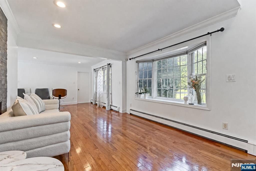 64 Spring Valley Road Paramus, NJ 07652 - Photo 5 of 39 Gallery Image 5