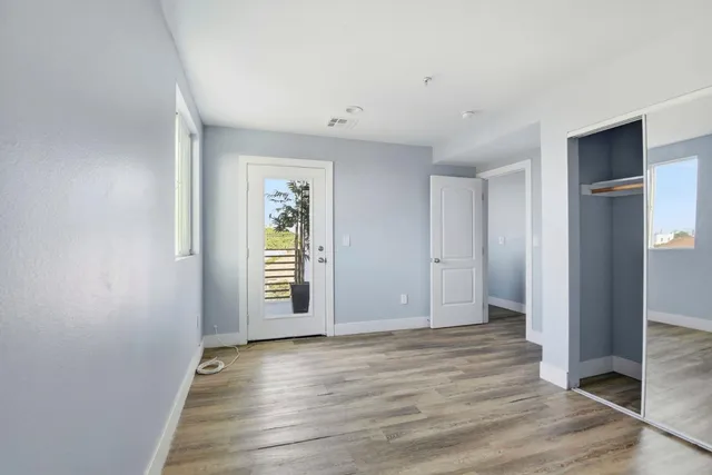 $3,795 | 608 East 29th Street, Los Angeles, CA 90011