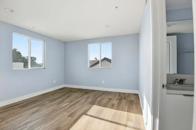 $3,795 | 608 East 29th Street, Los Angeles, CA 90011