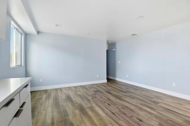 $3,795 | 608 East 29th Street, Los Angeles, CA 90011