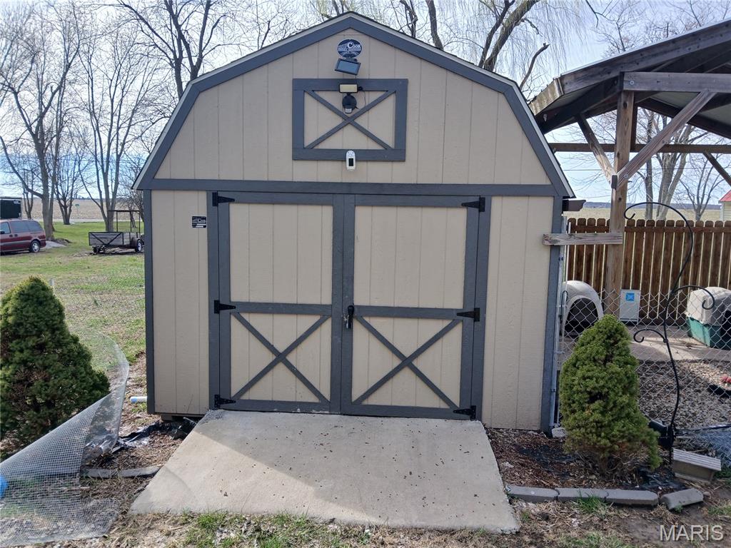 511 South 5th Street New Douglas, IL 62074 - Photo 11 of 17