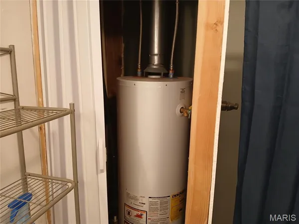 $65,000 | 511 South 5th Street, New Douglas, IL 62074