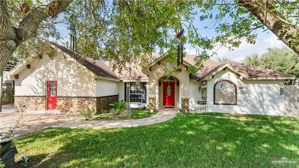 $2,200 | 4224 Country Colony Street, Edinburg, TX 78541