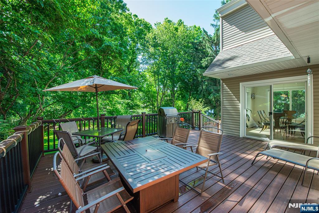 18 Teak Road Wayne, NJ 07470 - Photo 22 of 28